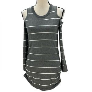 Hippie Rose Long Sleeve Cold Shoulder Crew Neck Striped Tunic Sweater - Grey